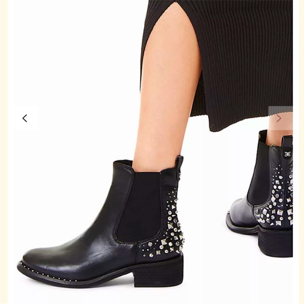 $190 Sam Edelman silver Studded Chelsea Boots Dover Moto Black leather sz 8 - Picture 2 of 15